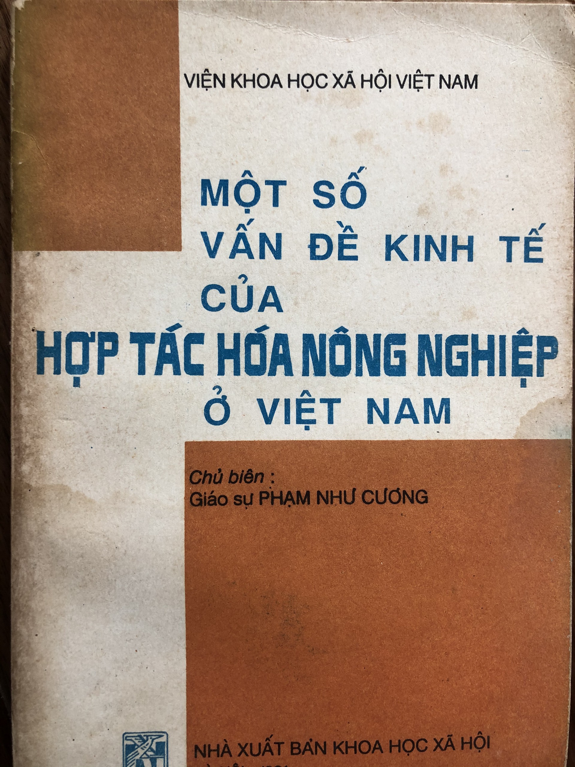 Một số vấn đề kinh tế của hợp tác hóa nông nghiệp ở Việt Nam : sách tham khảo nội bộ