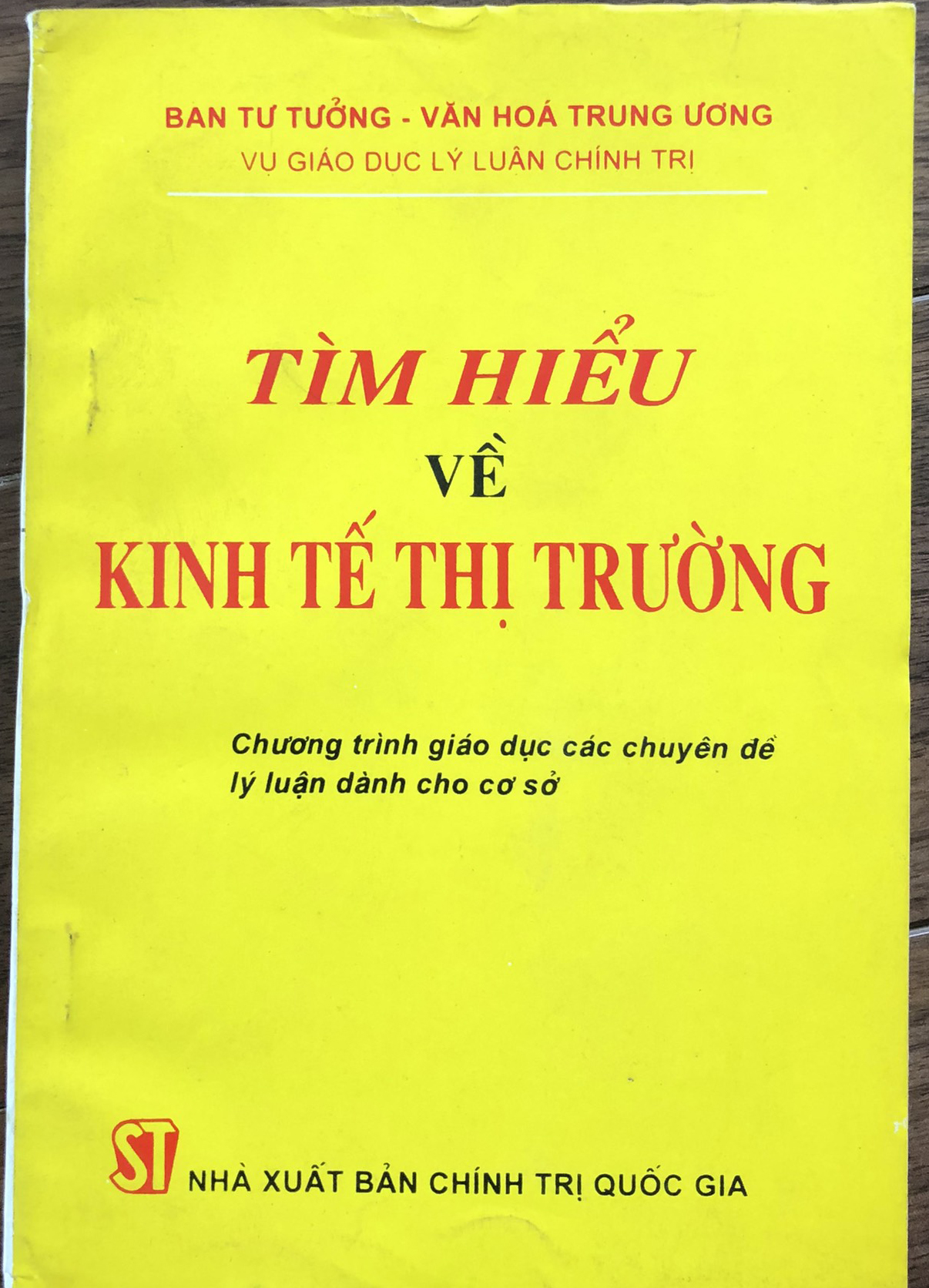 Tìm hiểu về kinh tế thị trường: Chương trình giáo dục các chuyên đề lý luận giành cho cơ sở