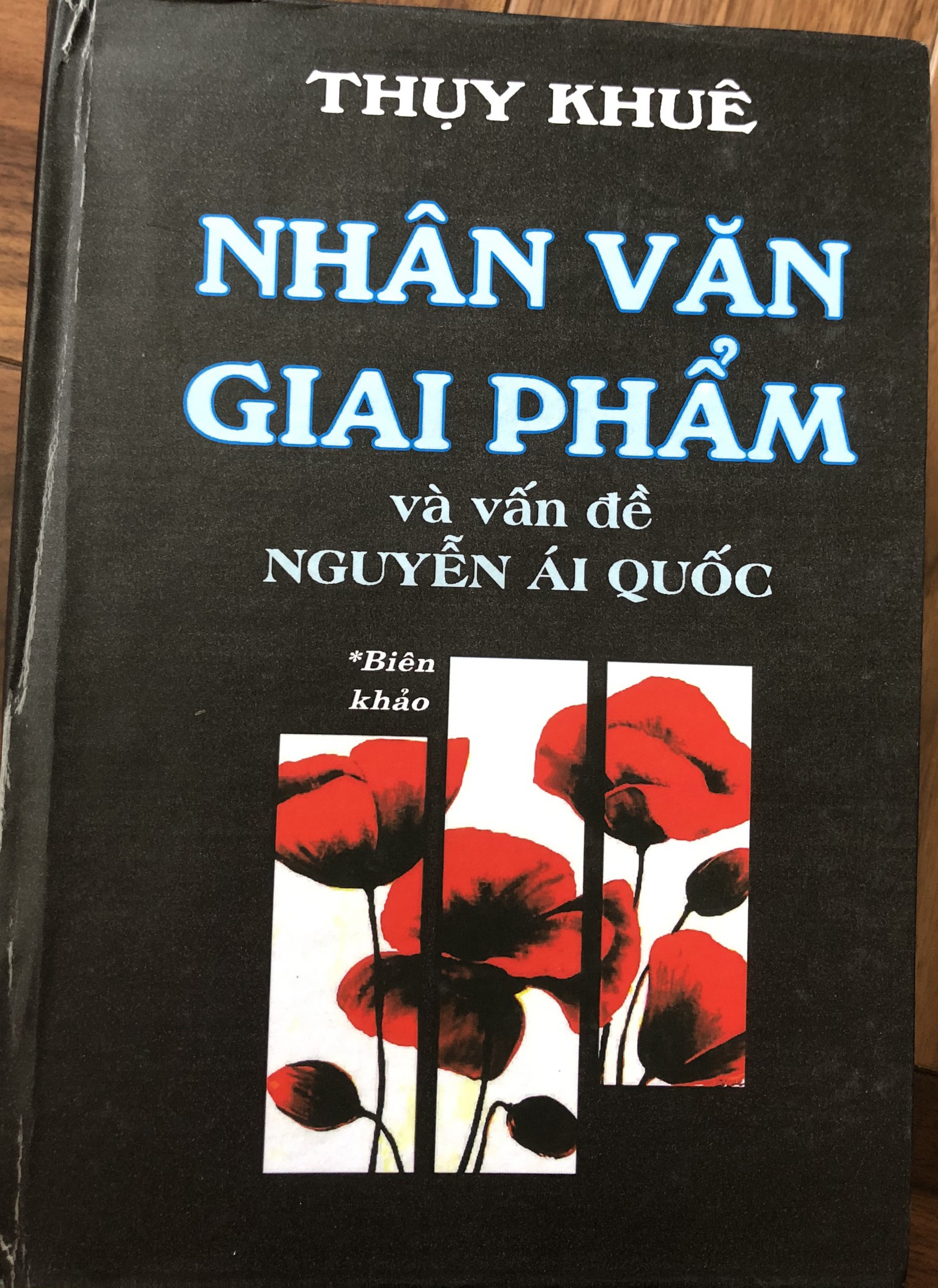 Nhân văn giai phẩm và vấn đề Nguyễn Ái Quốc