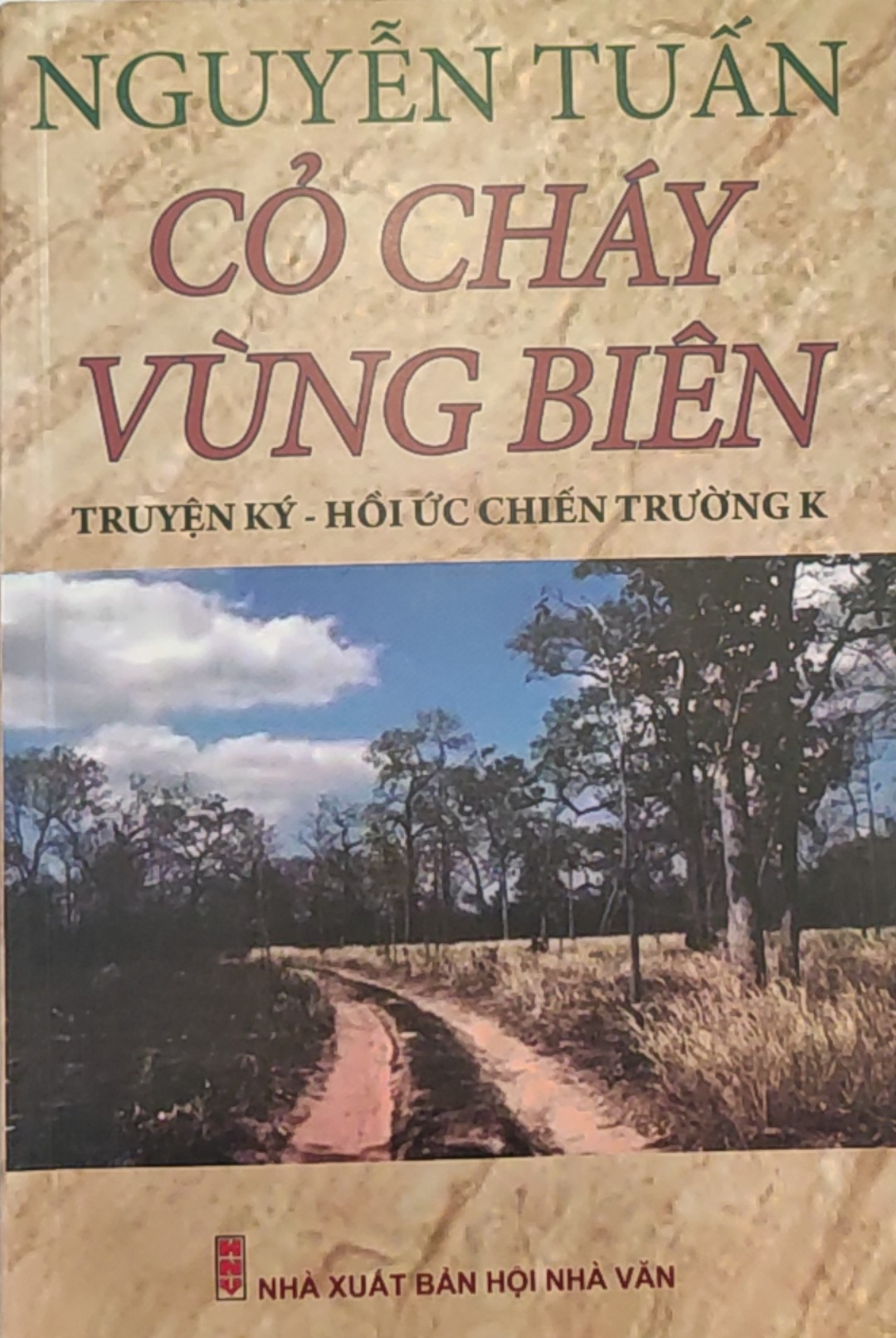 CỎ CHÁY VÙNG BIÊN